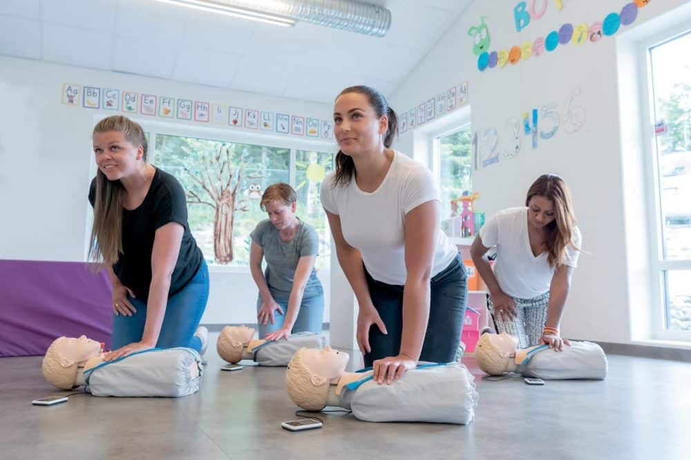 HLR-utbildning barn mellan 1 år till puberteten